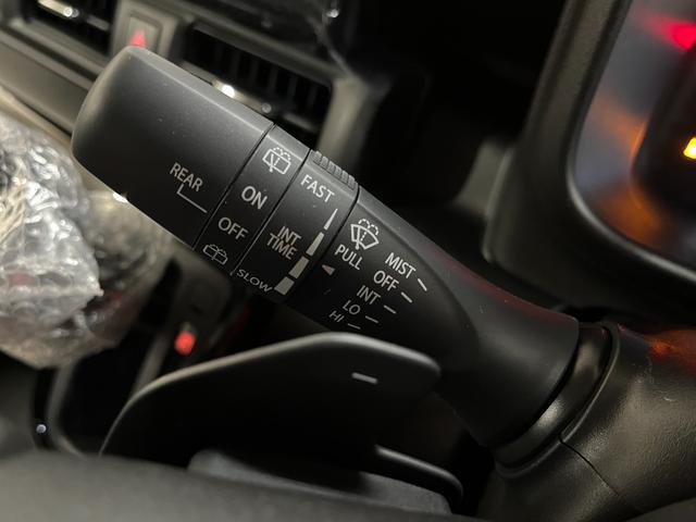 0402845A30260129W00118.jpg