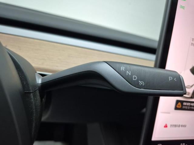 5101000070R8.jpg