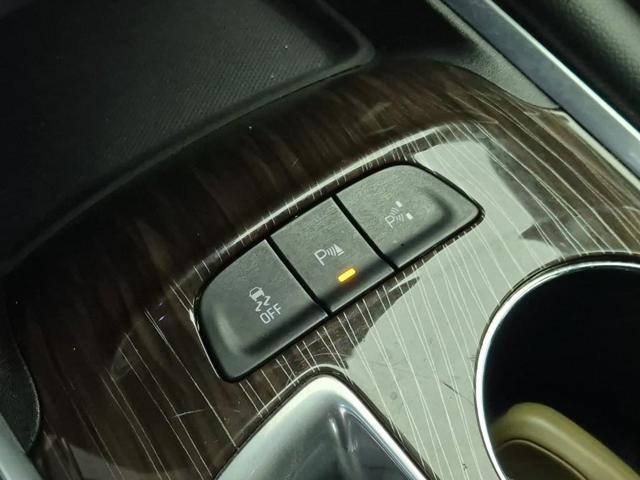 5111502442R16.jpg