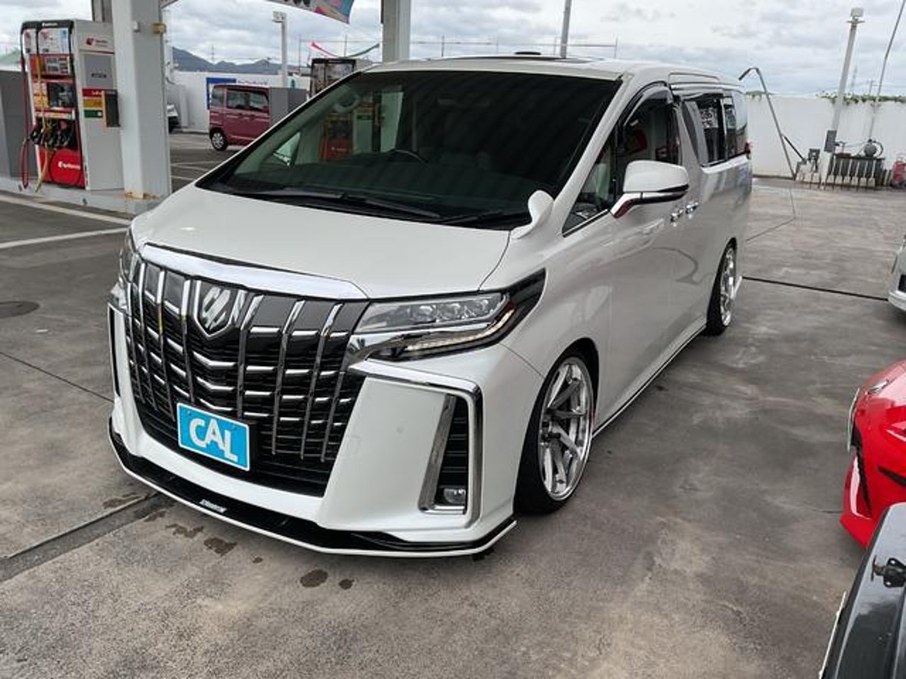 2022 Toyota Alphard, photo 1 of 1