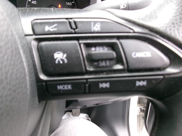 0902477A30260405W00102.jpg