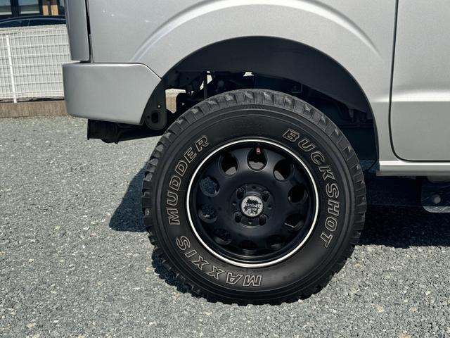 0705703A30260301W00218.jpg