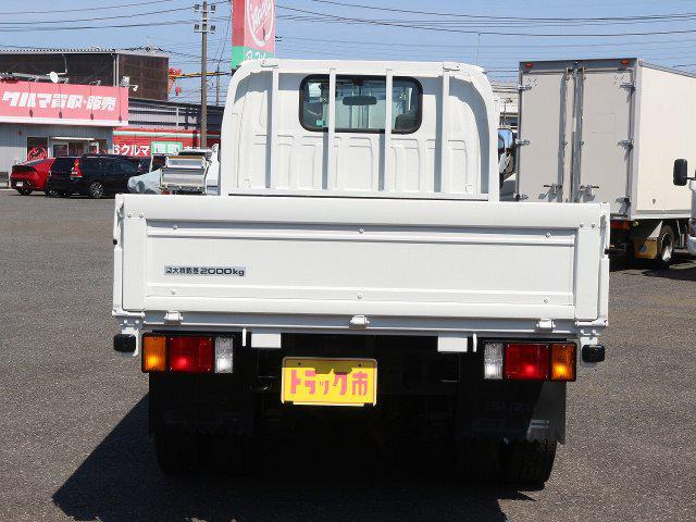 eaadecd1ae16504b8aff502a5bab3518.jpg
