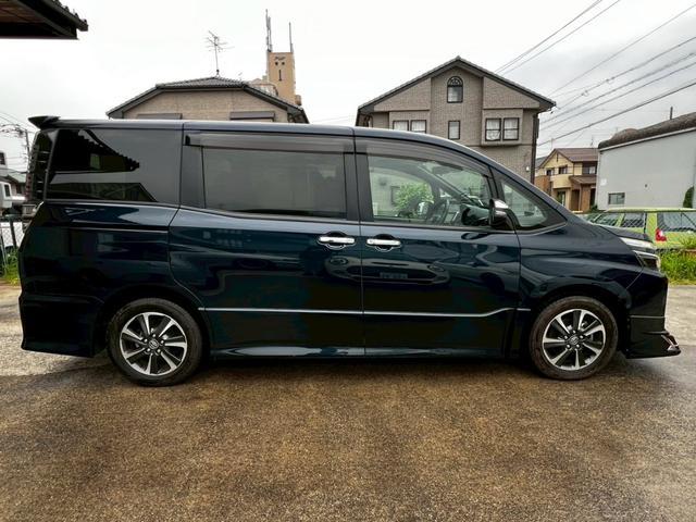0209274A30250806W00106.jpg