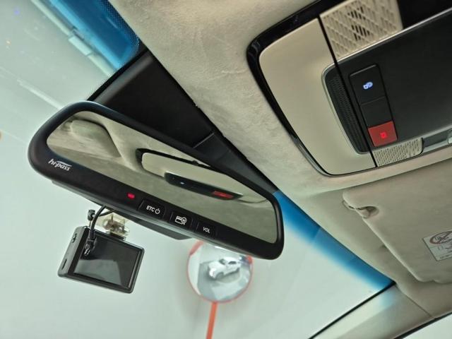 6011500477R17.jpg