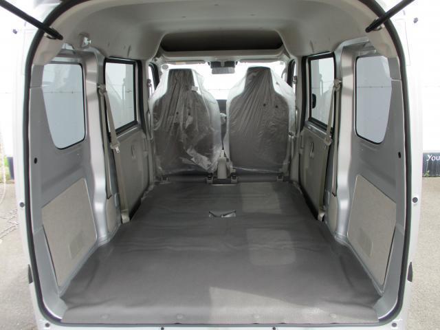 20093852_carP_l_11.jpg