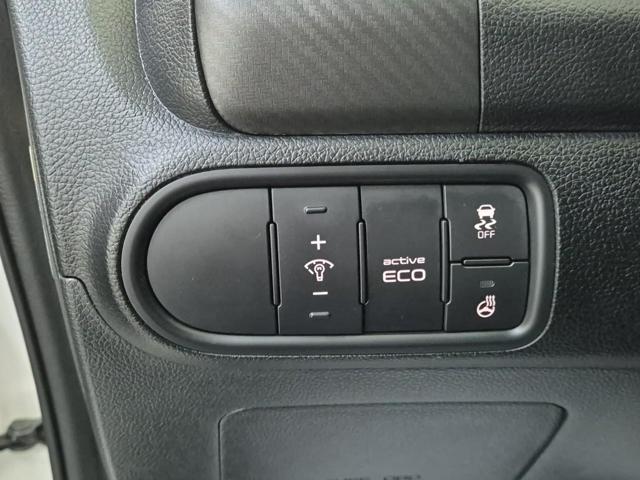 5111502158R16.jpg