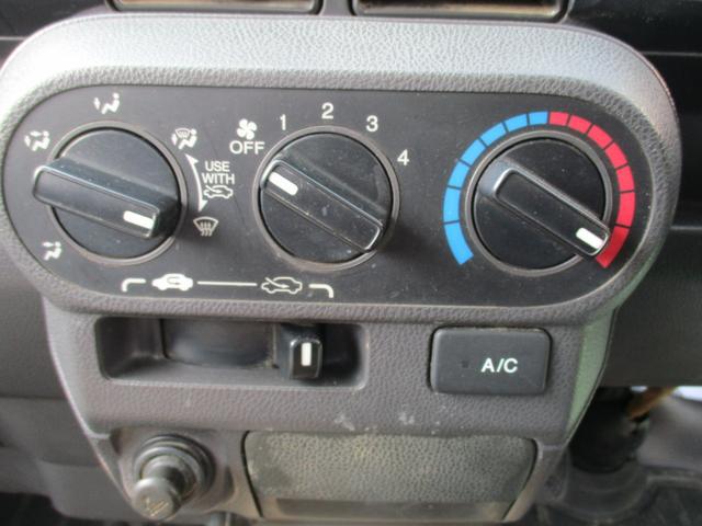 1230409A30260404W00315.jpg