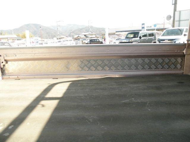 aea3b626a960c629bb3b12c78646ee95.jpg