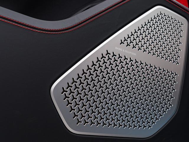22328866_carP_l_4.jpg