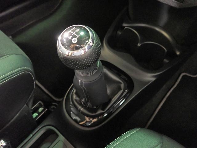 0201999A30250929W00317.jpg
