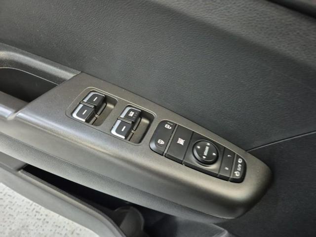 5111500828R18.jpg