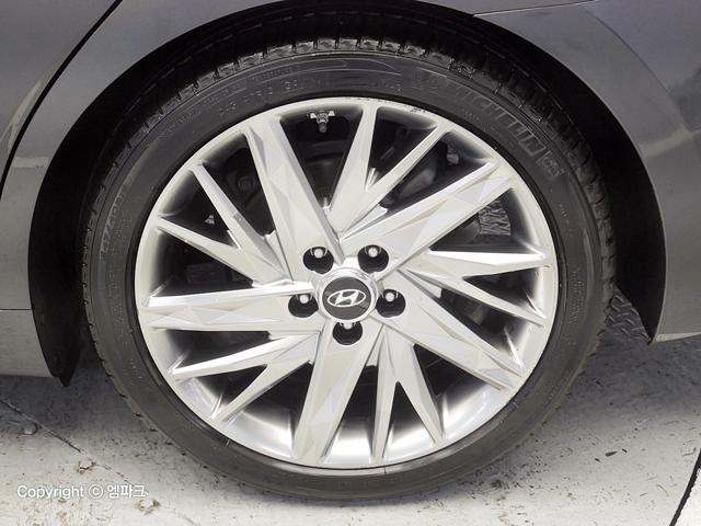 4031501967R16.jpg