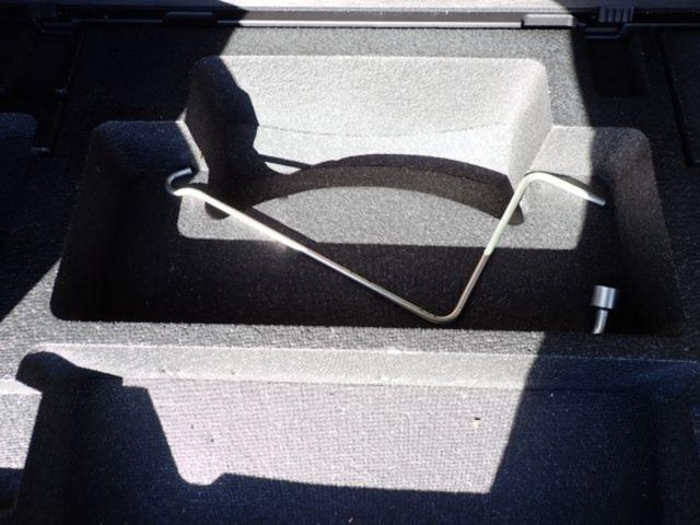 XwsoJgKGlBcgEy09_sj5-009608_21_327_1766722101.jpg