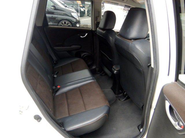 aeabe2bc6f421aaf5547ffd01161f17e.jpg