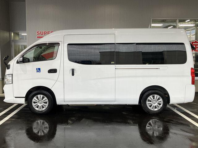 5032ba696a3898c8ffe7f754d01bba60.jpg