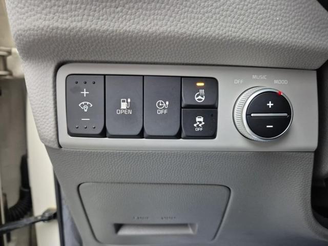 5101002815R17.jpg