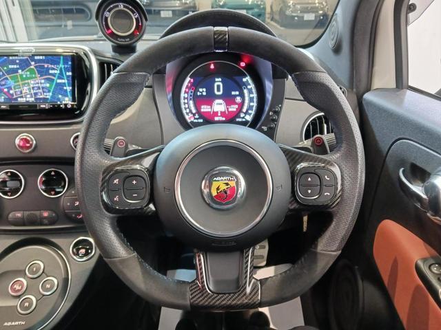 22877218_carP_l_8.jpg