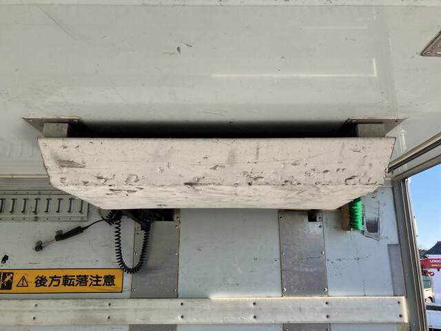87289_17.jpg