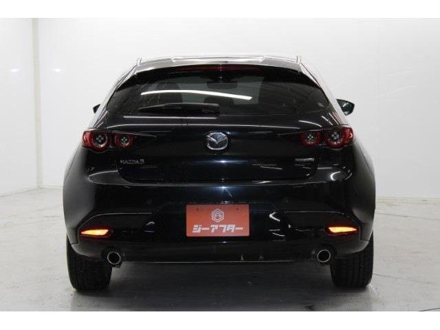 14370d7cc60c7cd2d8c436b853990d93.jpg
