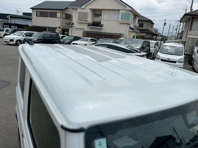 0740009A30250518W00118.jpg