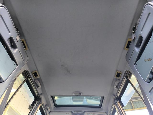 0400483A30260108W00115.jpg