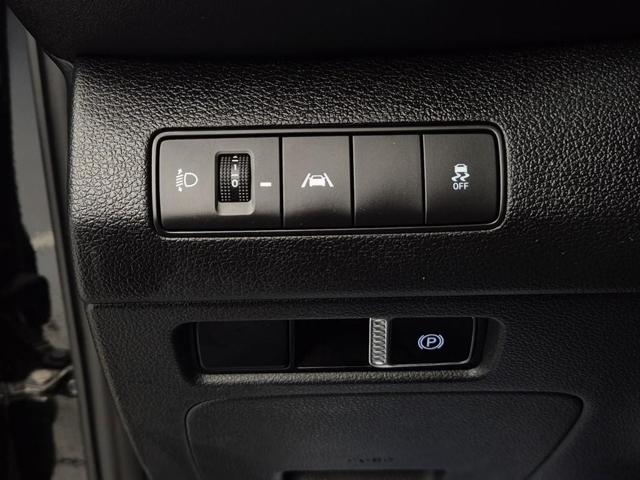 5111500242R18.jpg