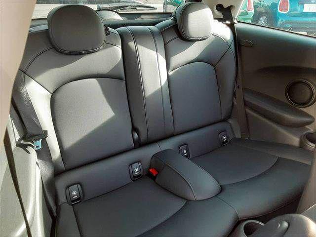 096eb4cbdcc3a853c3ef67cf56e72cc7.jpg
