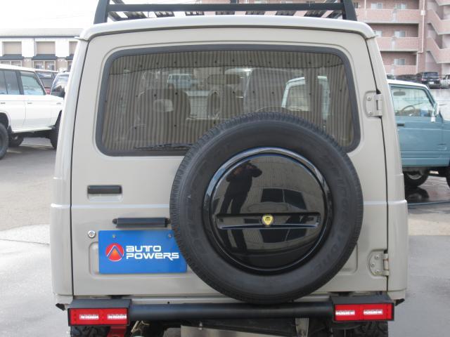 22004471_carP_l_18.jpg