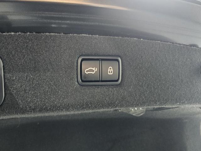 5bb8ed3dcaec1d86f4604c00056a3018.jpeg