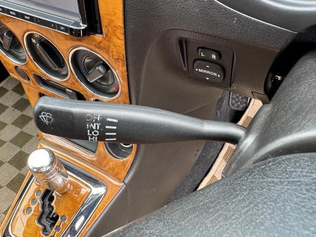 0209103A30250519W00207.jpg