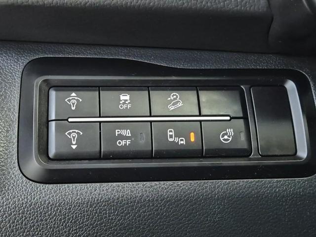 6011500032R18.jpg