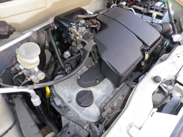 0705693A30220910W00108.jpg