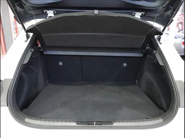 0505340A20251121D00106.jpg
