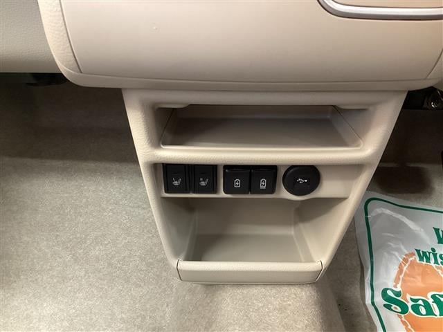 0702758A30250629W01611.jpg