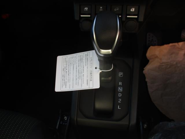 0560368A30250113W00215.jpg