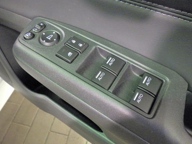 0201190A30260316W00418.jpg