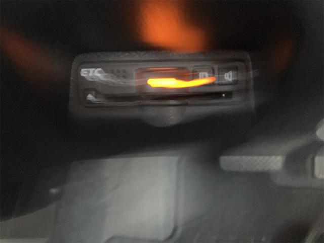 0903840A30251025W00210.jpg