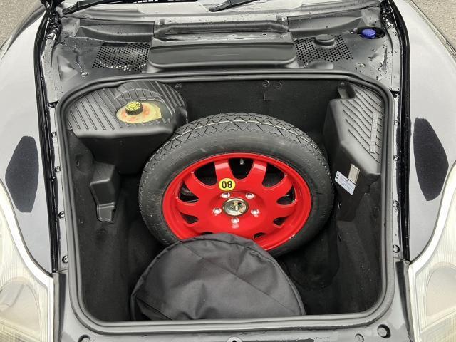 23208103_carP_l_5.jpg