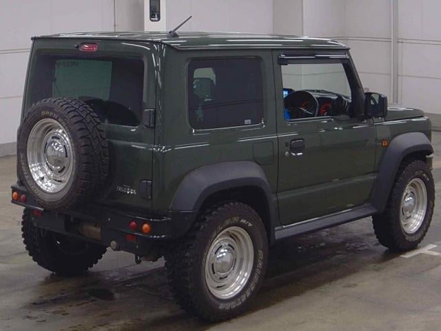 19614772_carP_l_3.jpg
