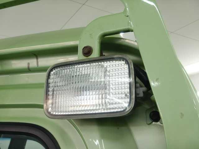 22579239_carP_l_8.jpg