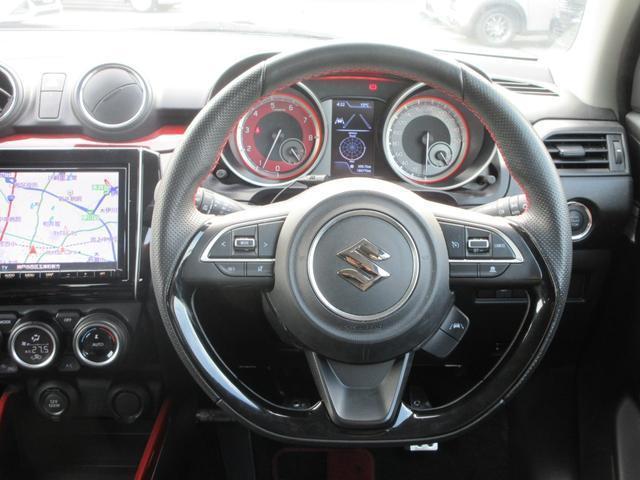 22058704_carP_l_11.jpg