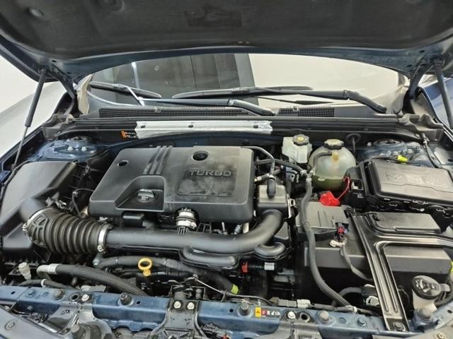5041001367R5.jpg