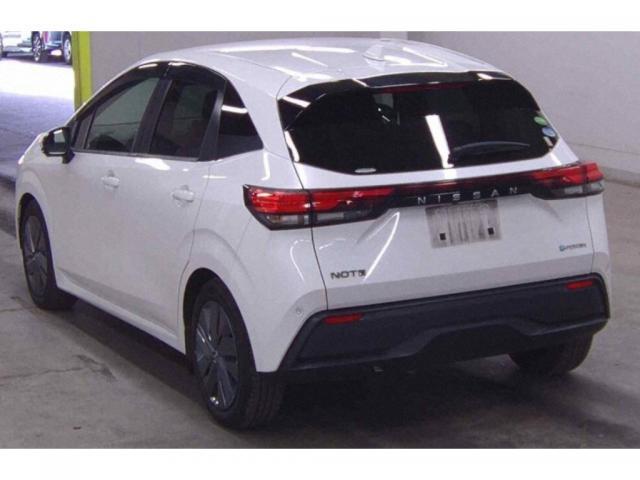 22026230_carP_l_10.jpg