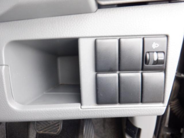 0500312A30220805W00317.jpg