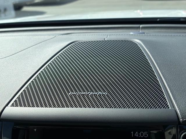 9200524A30260320W00102.jpg