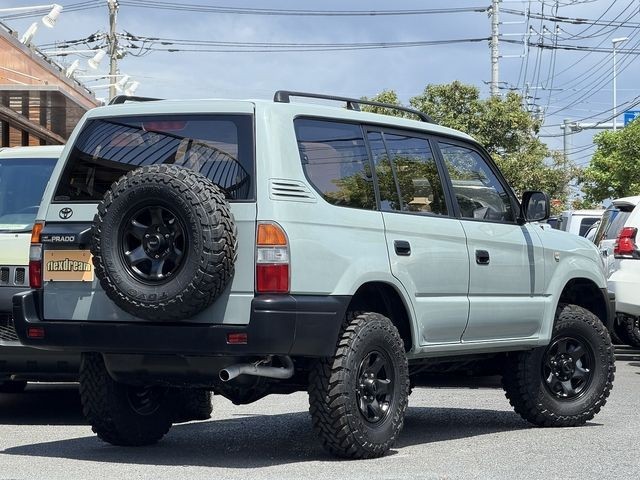 36dd890a0eb7fa79b52f718565671044.jpg