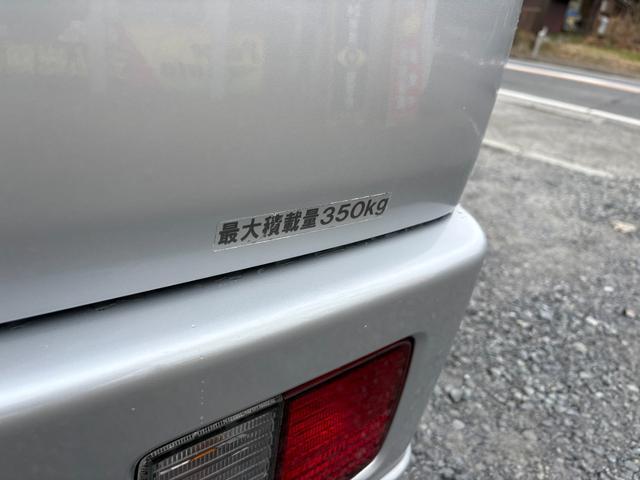0530160A30251206W00312.jpg