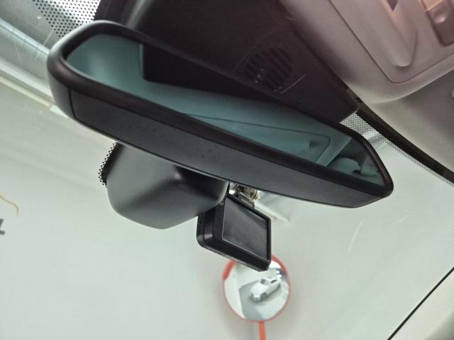 5061001112R17.jpg
