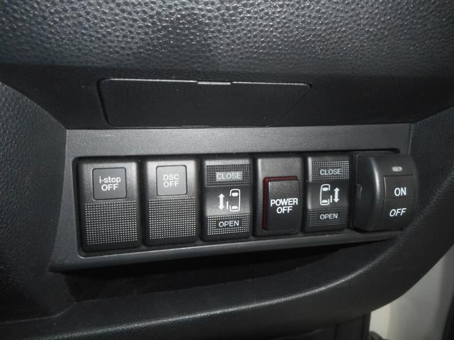 0541033A30250714W00217.jpg